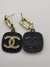 Load image into Gallery viewer, CHL Rhinestone Black Earrings
